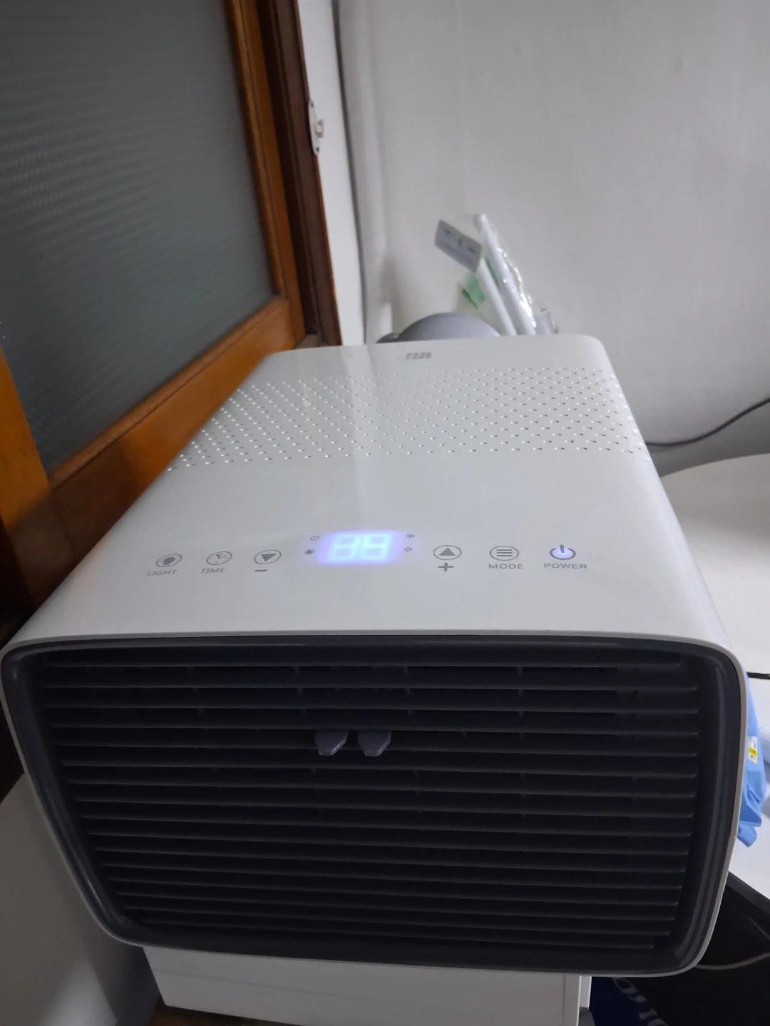 감성전자 이동식 에어컨 FU-AC23SSW 차박 캠핑용 팝니다