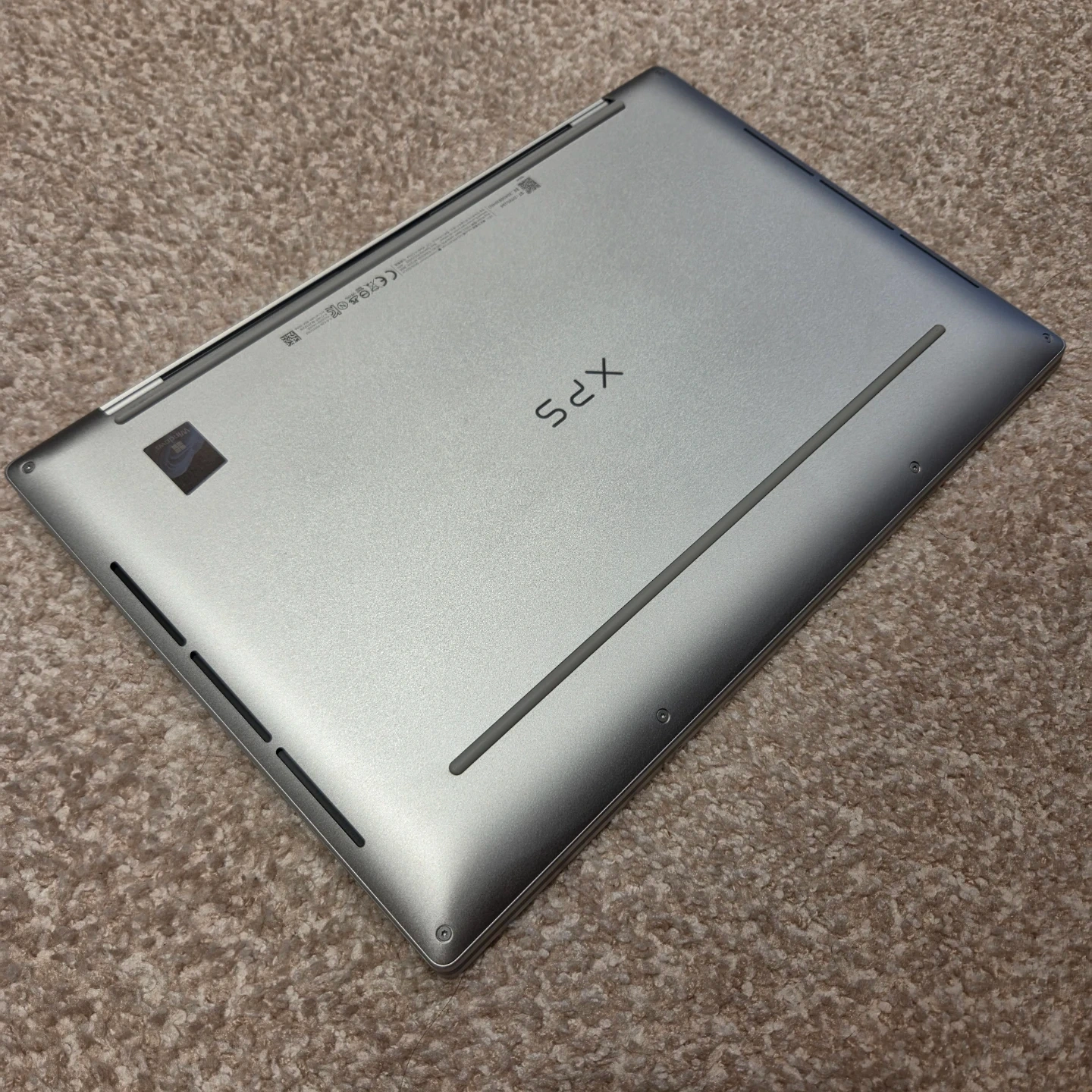 Dell XPS 13 9350 노트북 / Ultra7 / Ram 32GB / 용량 1TB / Win 11 Pro