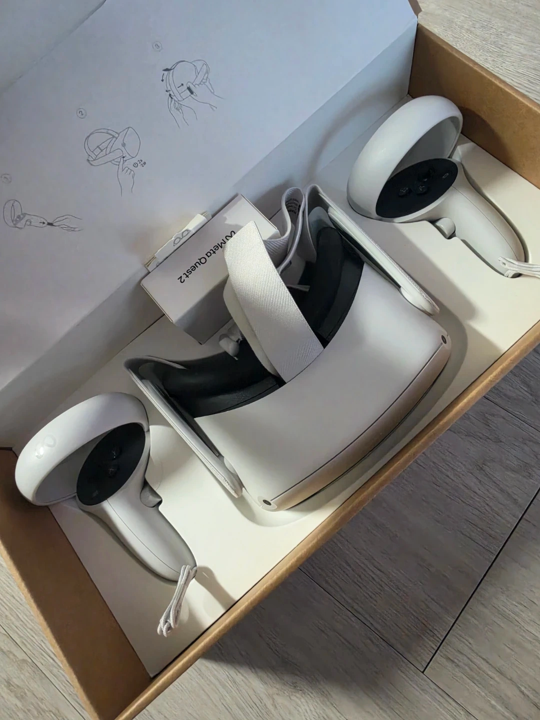 메타 퀘스트2 VR 기기 풀박스