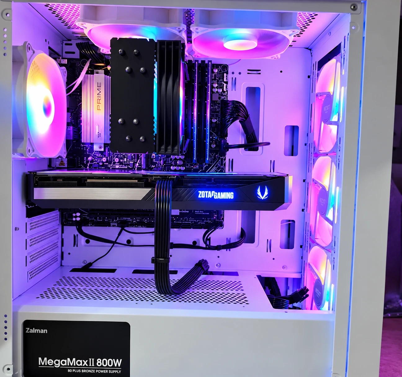(새상품급) 초고사양pc Rtx5070, DDR5 32GB, 7500F, ssd1gb
