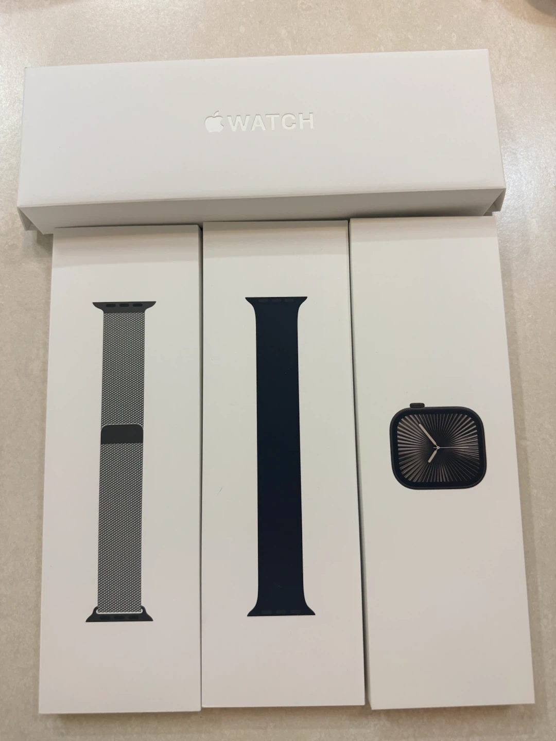 애플워치10 46mm, 슬레이트티타늄 GPS+셀룰러모델 판매합니다.