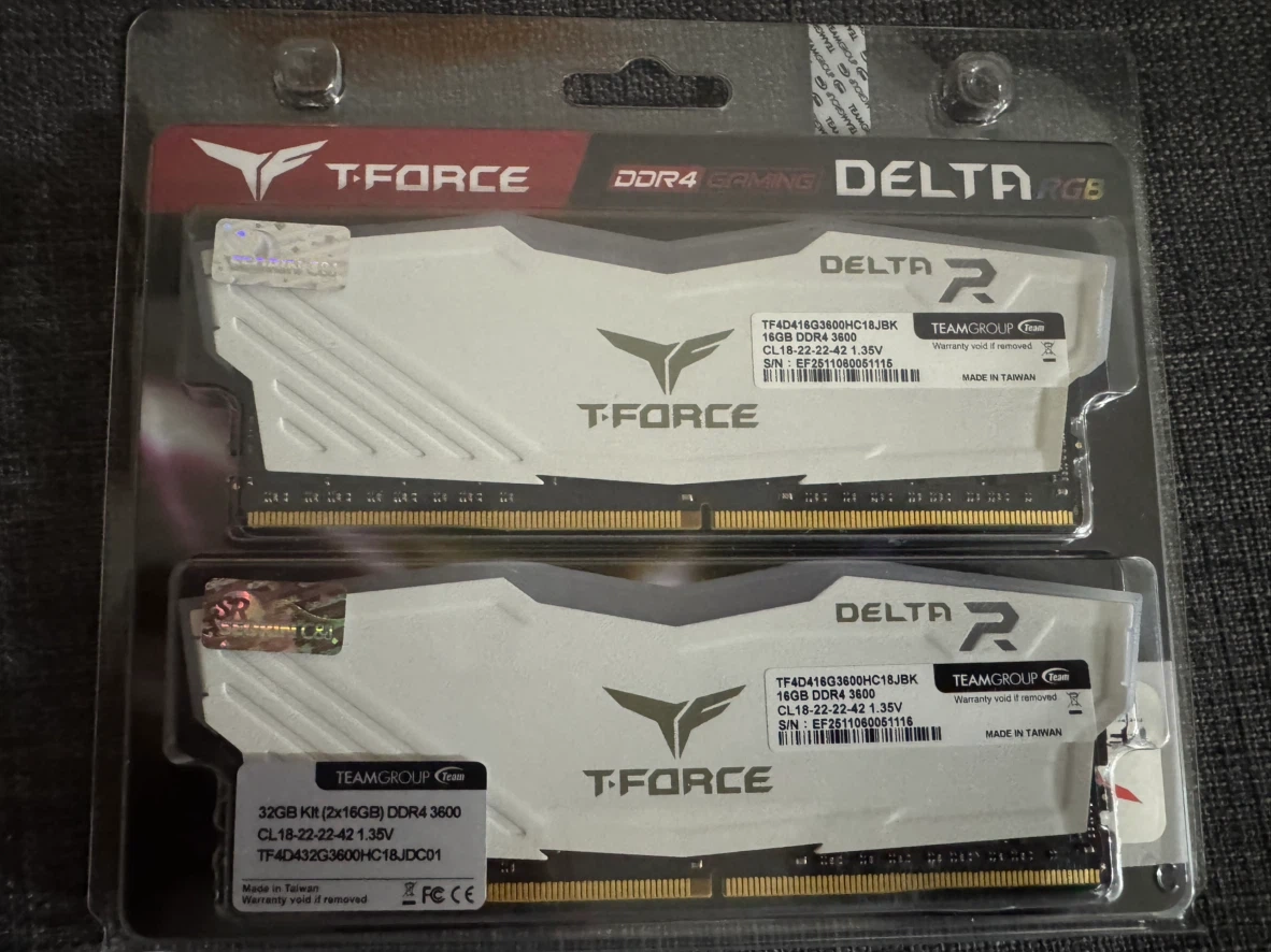새제품 팀그룹 T-FORCE DELTA RGB DDR4 3600 16GBx2