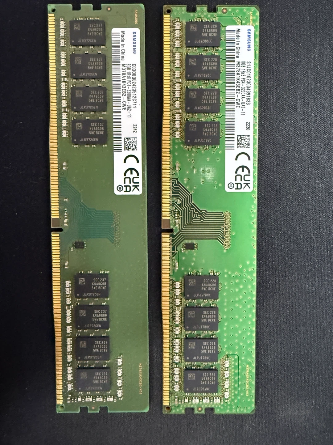 삼성 DDR4 8GB 3200AA 데스크탑 램 2개
