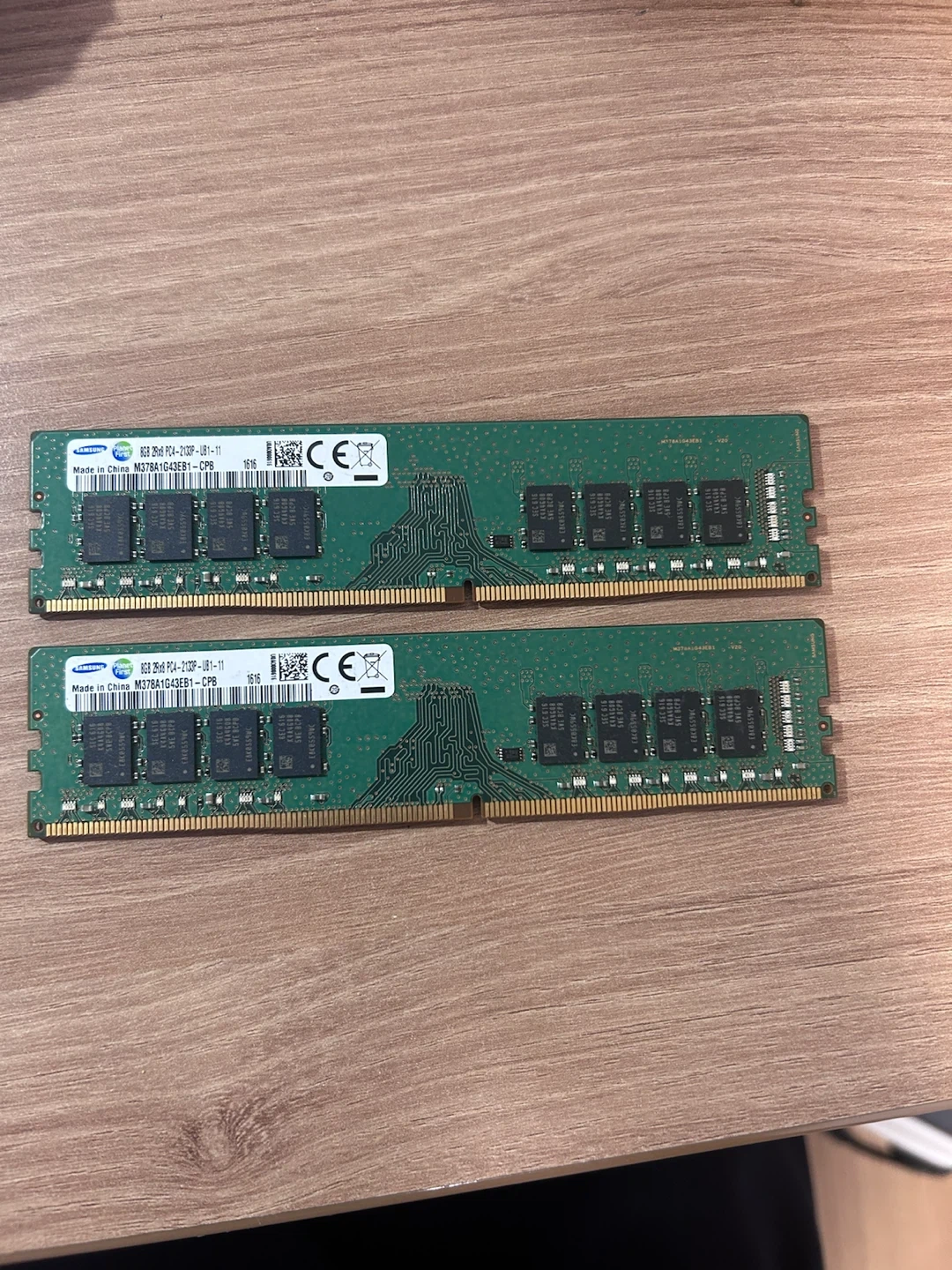 삼성 DDR4 8GB 램
