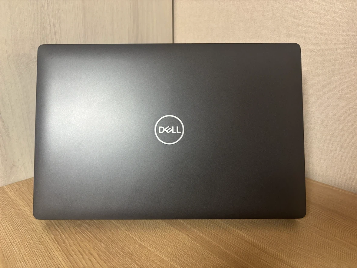 DELL 게이밍노트북 i7-9850H 16GB MX150 깔끔한