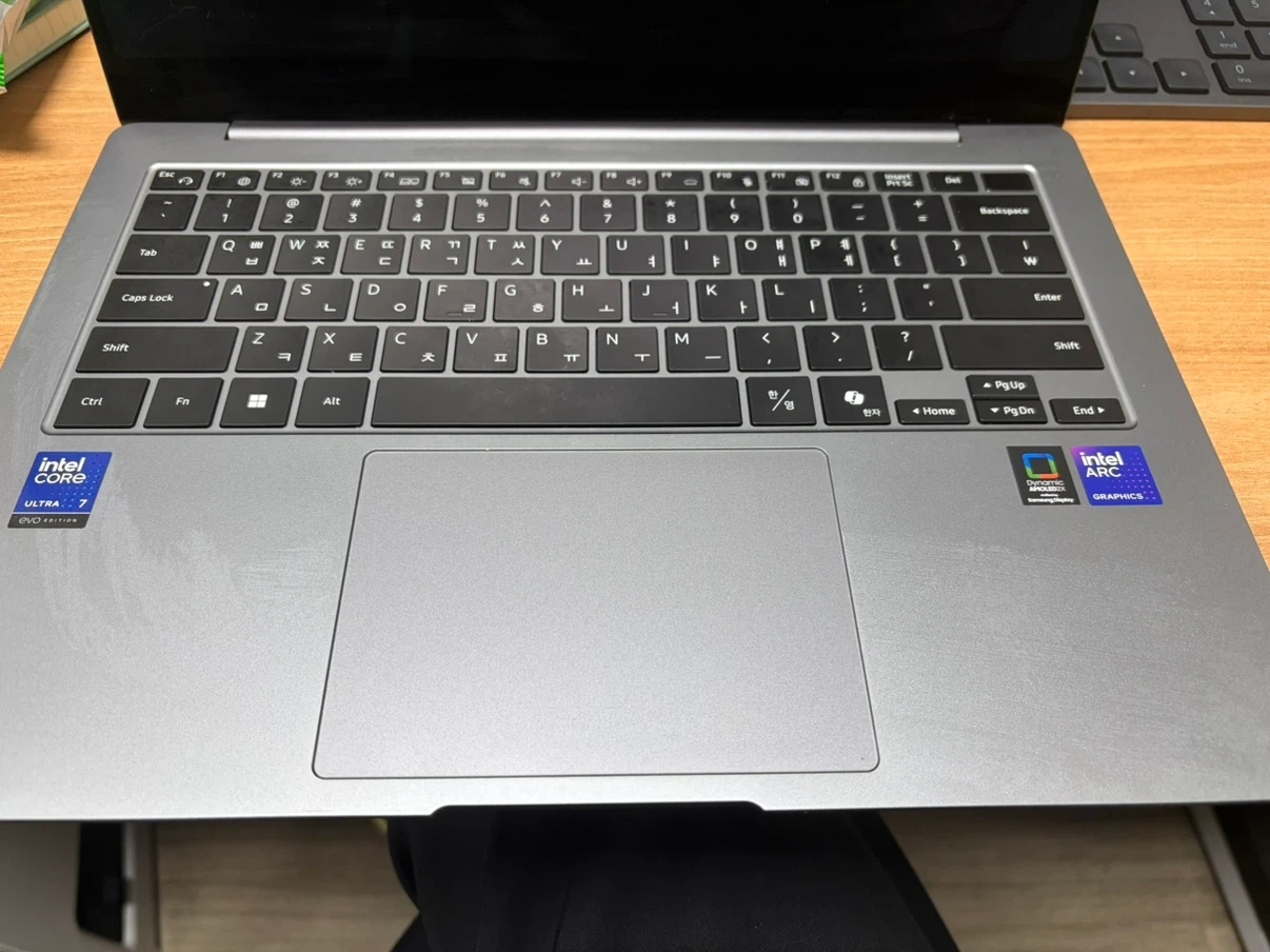 삼성 갤럭시북5 프로 14인치 RAM 32GB / SSD 1TB