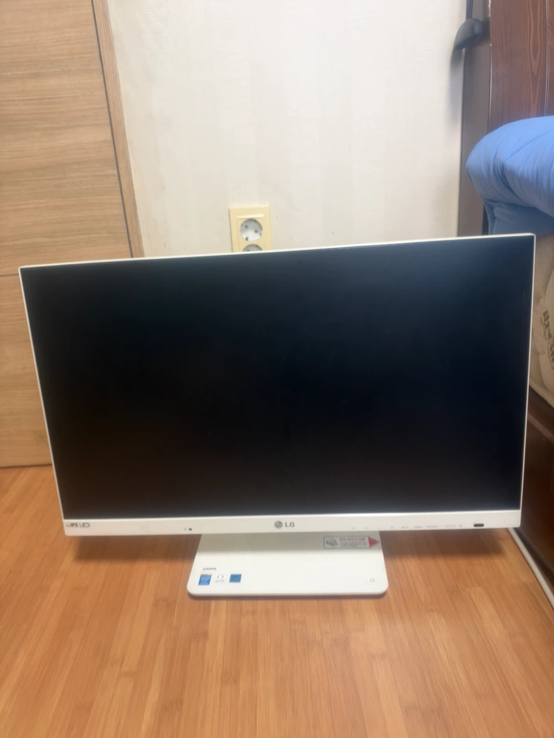 LG 화이트 일체형 PC 27인치