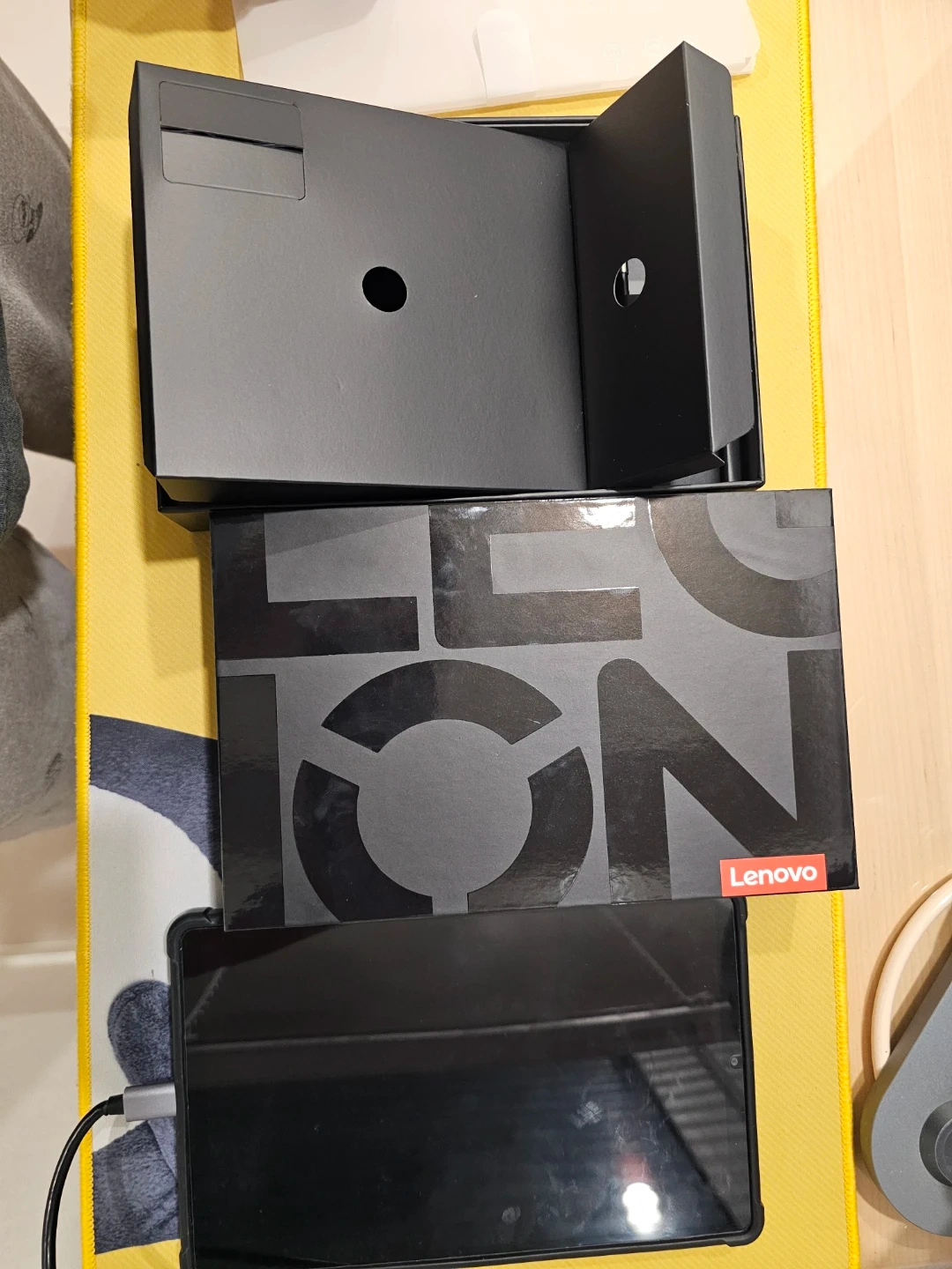 레노버 Y700 2세대 12GB 256GB 정발 태블릿