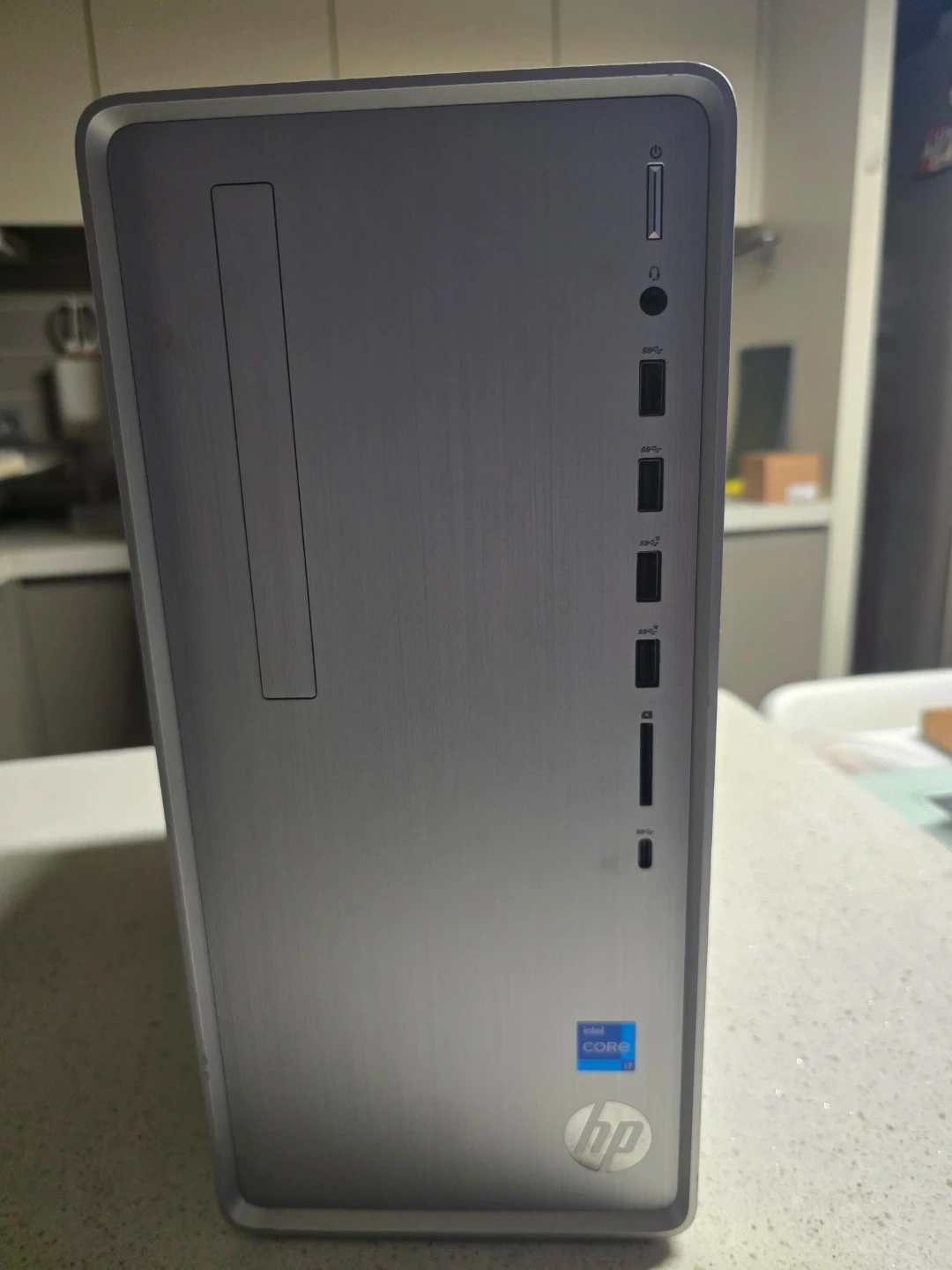 HP 프로데스크 데스크탑 (I7 14700 / UHD 770 / 정품)