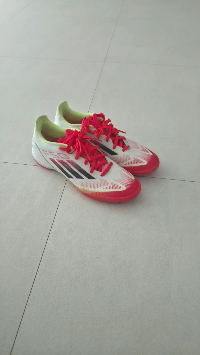 아디다스 F50 250사이즈