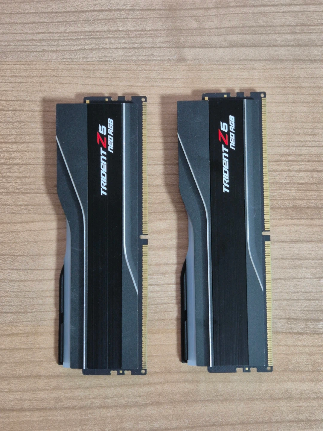 (서린정품) 지스킬 ddr5 6000 16gb 2개 cl36 trident neo rgb 제품 팝니다