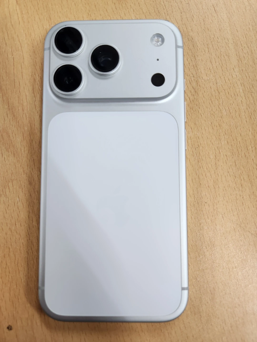)))아이폰 17 프로 실버 256GB
