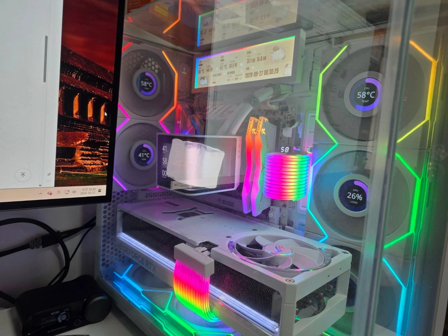 9800x3d 아스트랄 rtx5080 화이트 게이밍 컴퓨터 팝니다