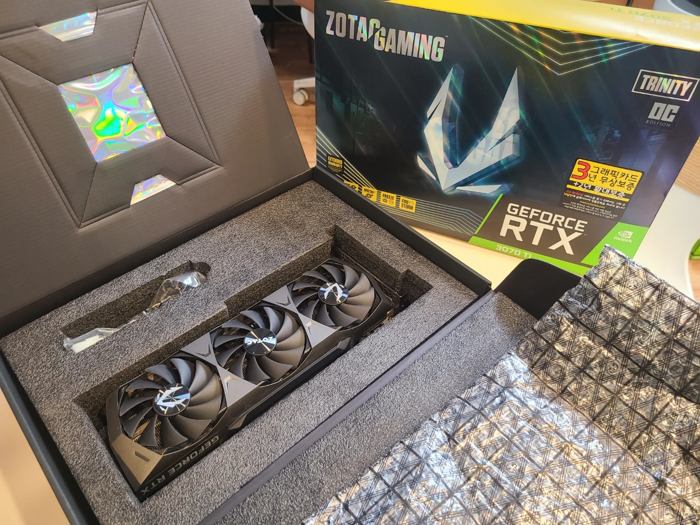 NVIDIA GAMMING GEFORCE GRAPHIC CARD