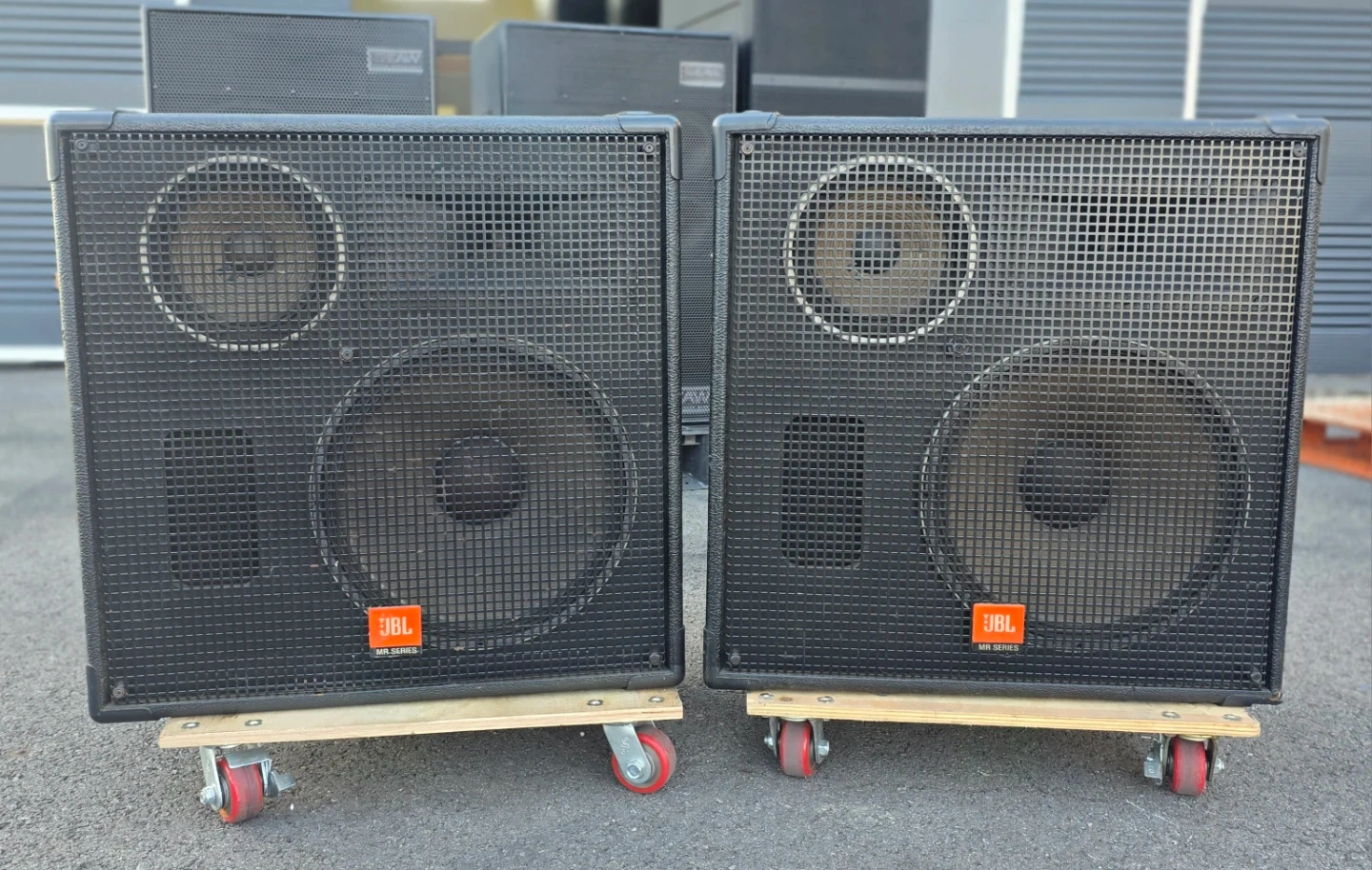 (JBL)MR835 15인치 3웨이 250W 스피커
