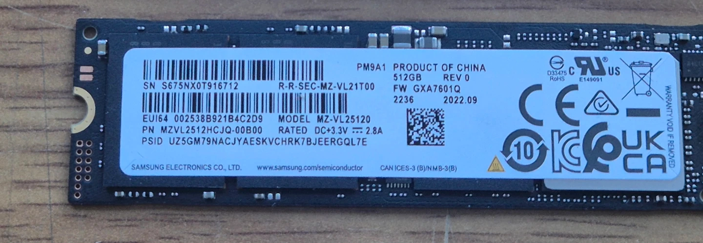 삼성 PM9A1 NVMe SSD 512GB