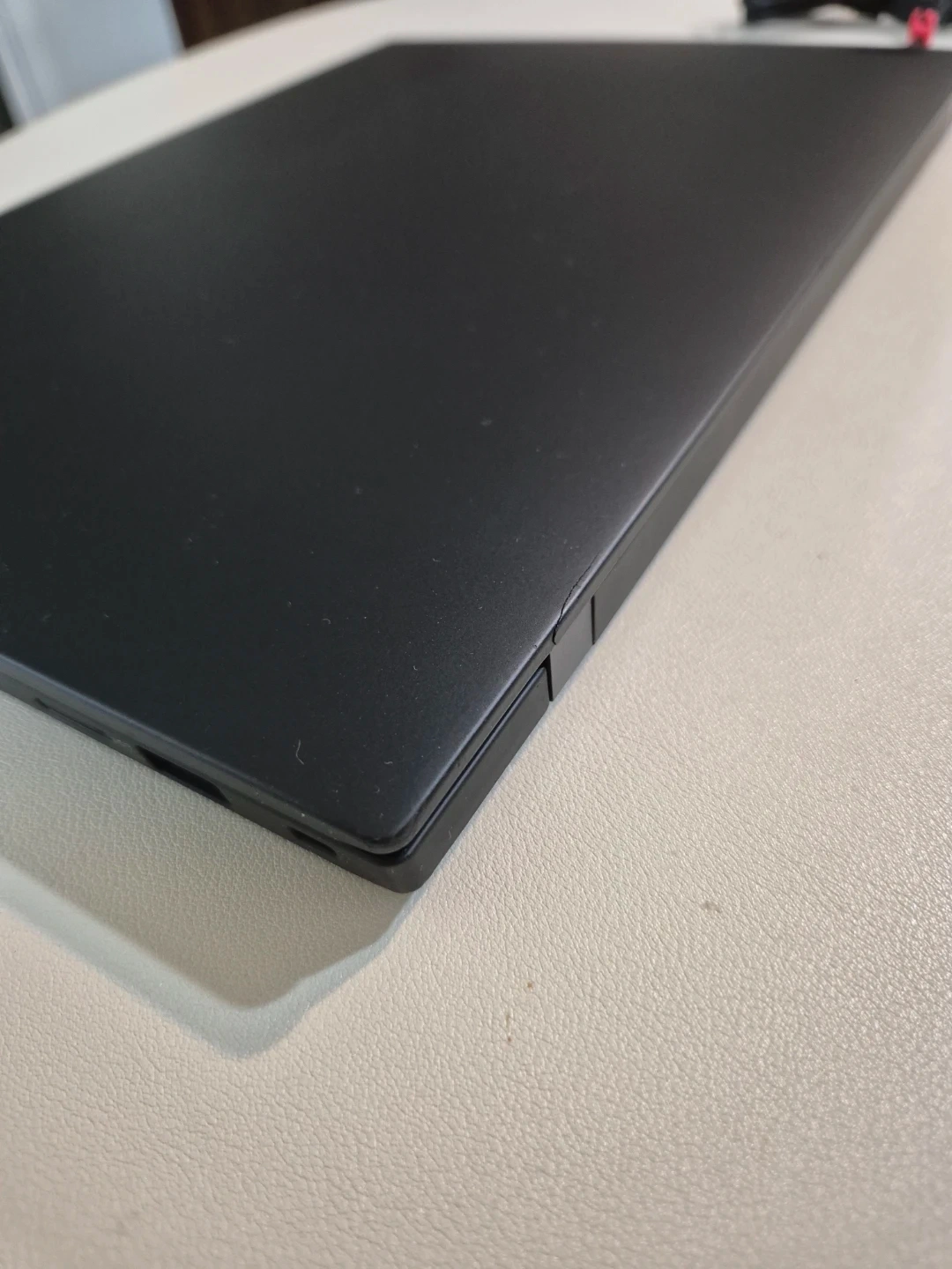 레노버 ThinkPad X1 Carbon Gen 10 노트북