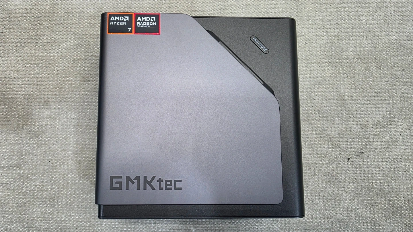 고성능 미니PC 새제품(GMKtec K12, Ryzen 7 H255, 32GB, 2TB)