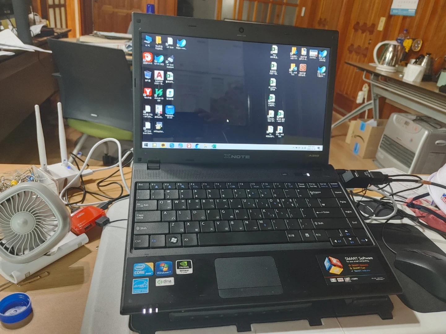 삼성 i5 노트북 (배터리 한시간이상,지포스 그래픽카드) 가까우면 가져다드려요..