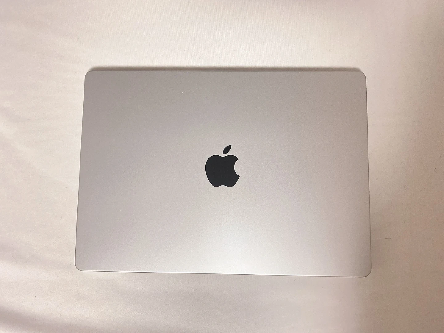 애플 맥북 프로 14인치 (M5 , 16GB, 512GB) 판매.