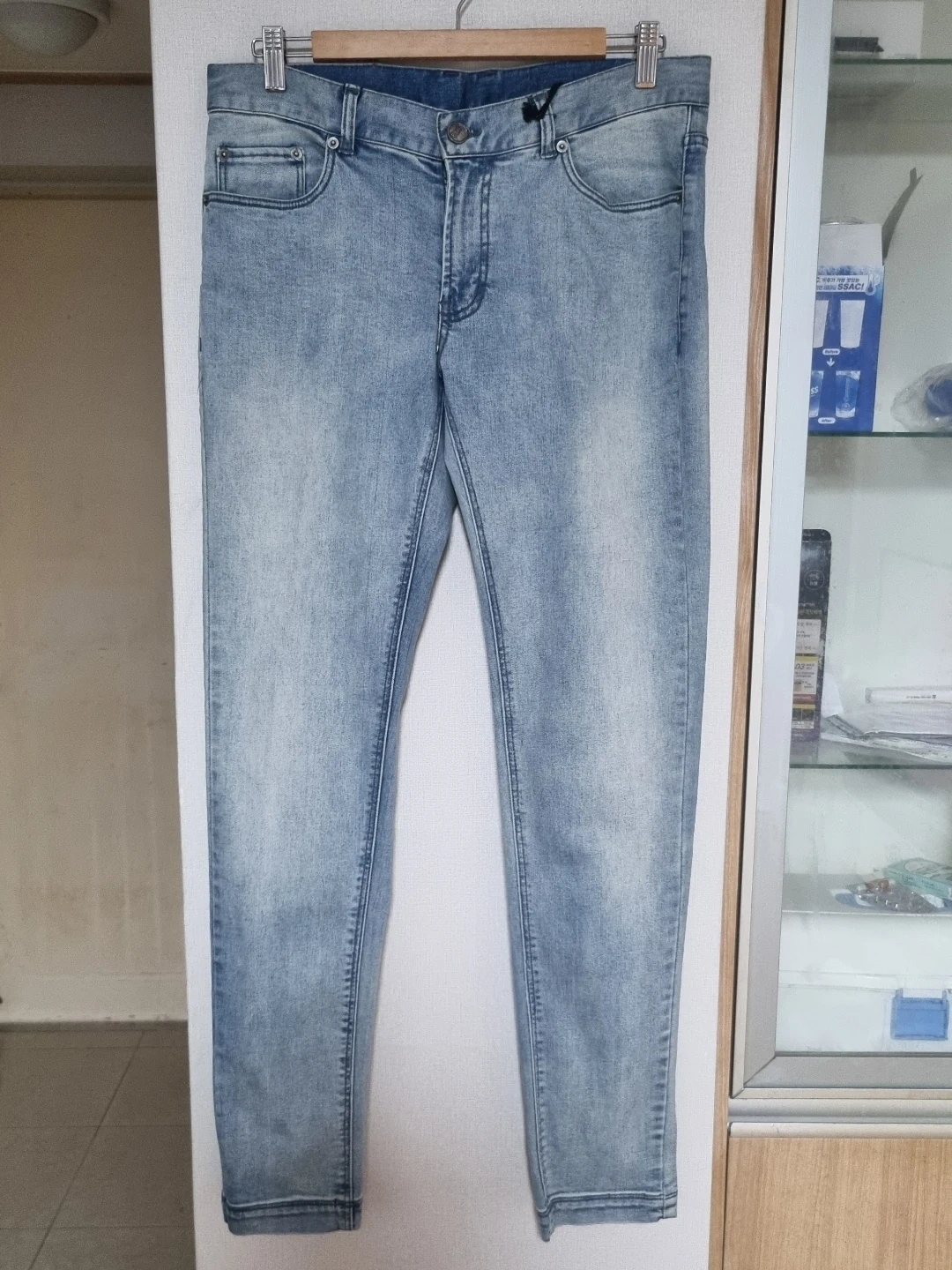 SIEG 블루 워싱 슬림핏 청바지 (새상품)
