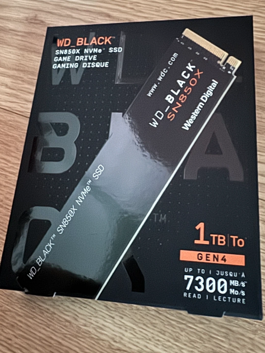 WD Black SN850X 웨스턴디지털 ssd 1tb 새상품 팝니다.