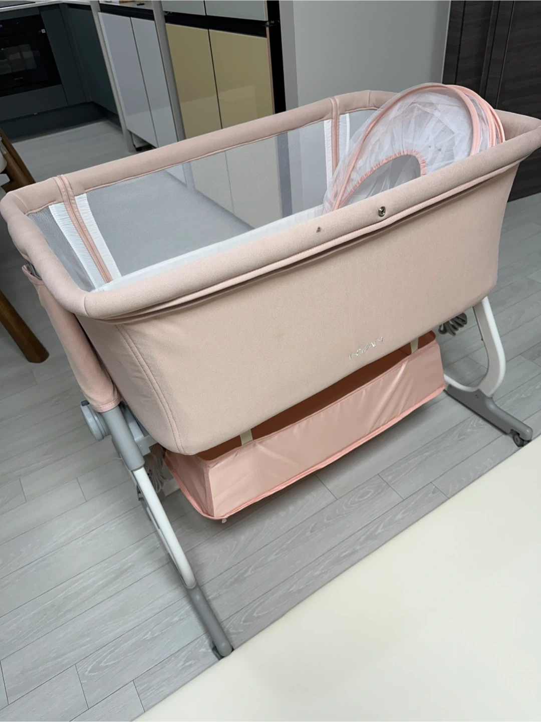 리안드림콧 아기침대 분홍색 팔아요!