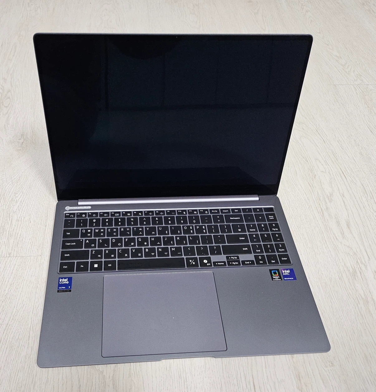 삼성 갤럭시 북5 프로 16인치 RAM 32G SSD 1TB
