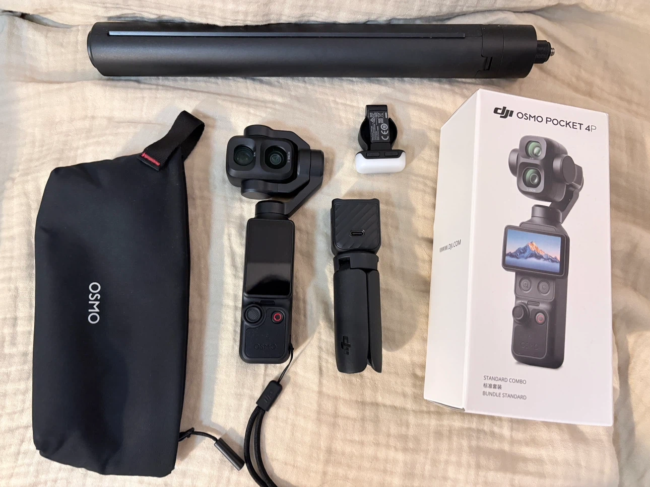 DJI 오즈모 포켓 4P 스탠다드 콤보 (2년 보험, 삼각해 대형)