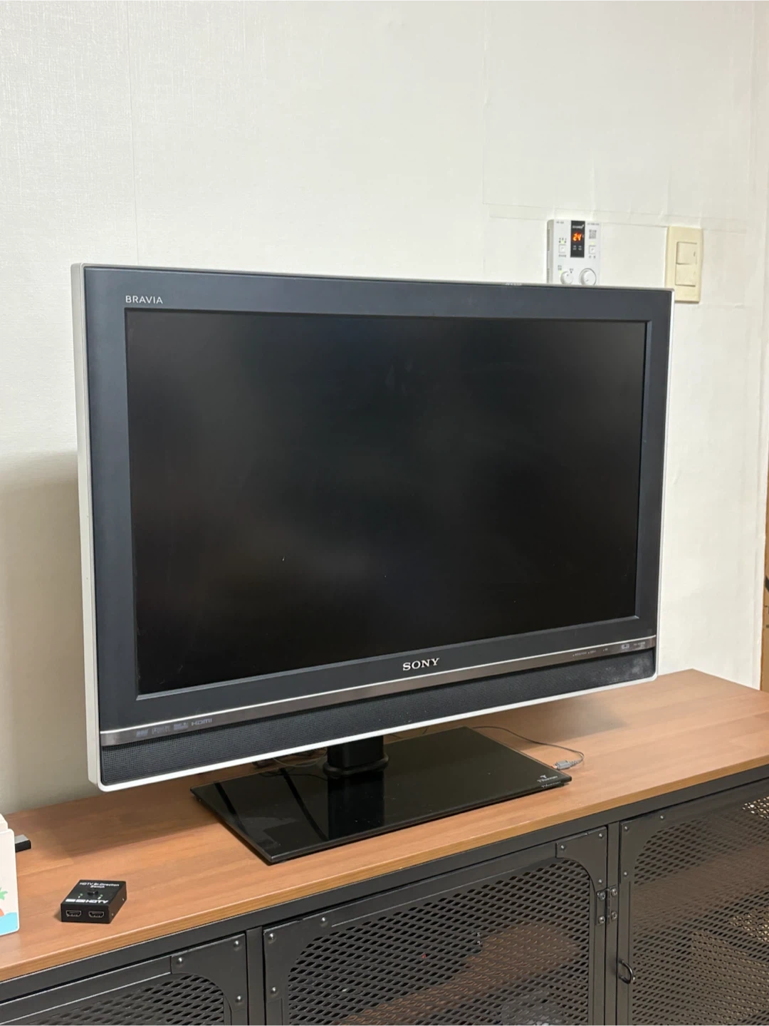 소니 브라비아 KDL-32V2000