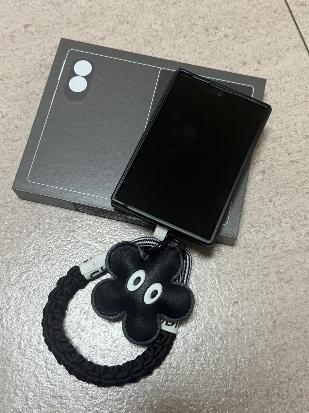 갤럭시 Z 폴드8 자급제 512GB 그라파이트