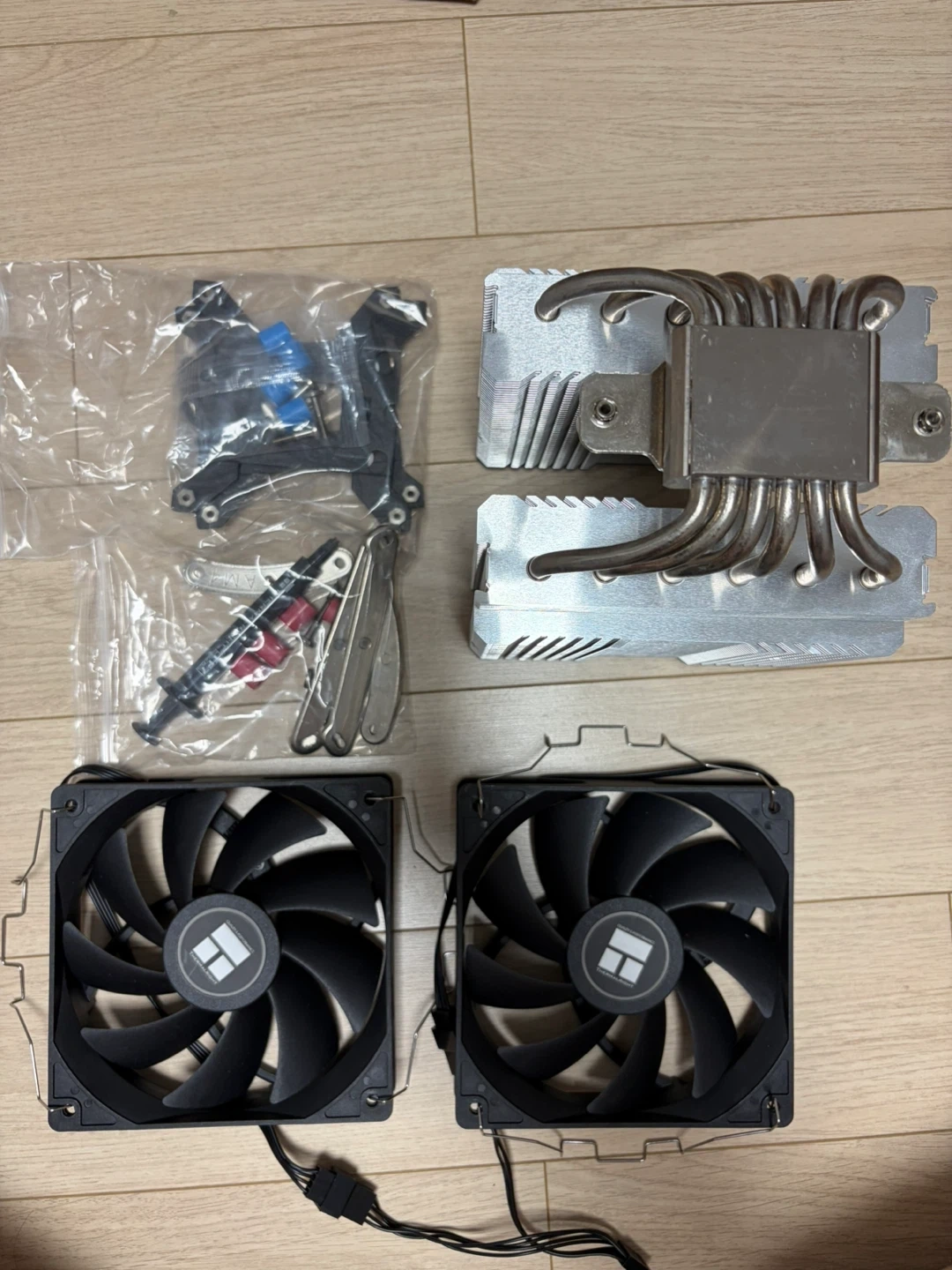 Thermalright Peerless Assassin 120 SE 쿨러