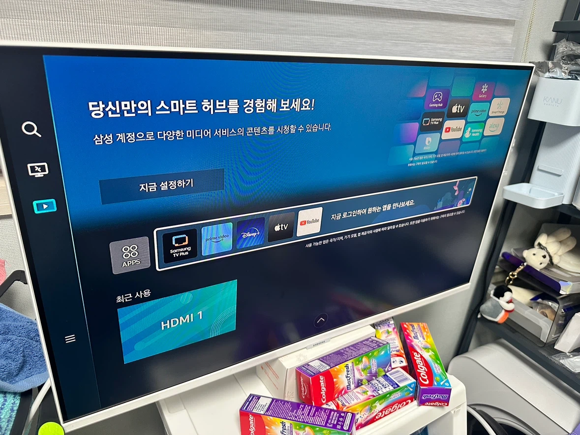 삼탠바이미 M5 32인치 +이동식거치대 하자X