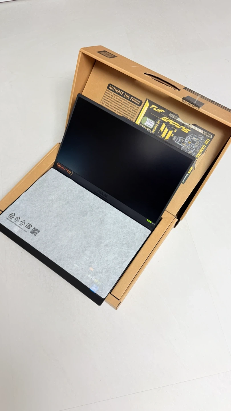 ASUS TUF Gaming F17 노트북RTX4060 풀박스