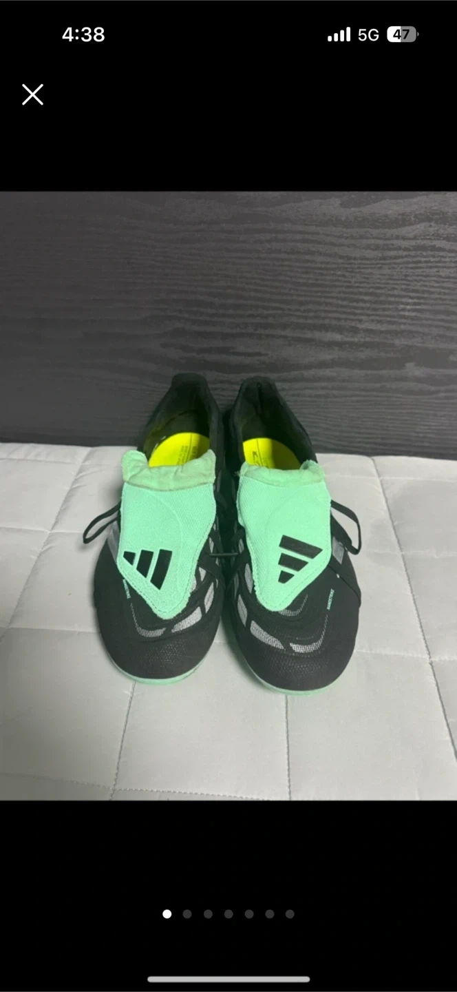 아디다스 프레데터 축구화 AG 270