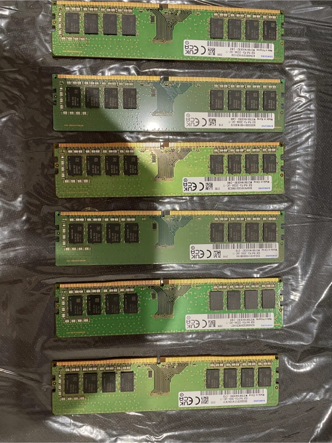 삼성 DDR4 8G 메모리 총6개 팝니다