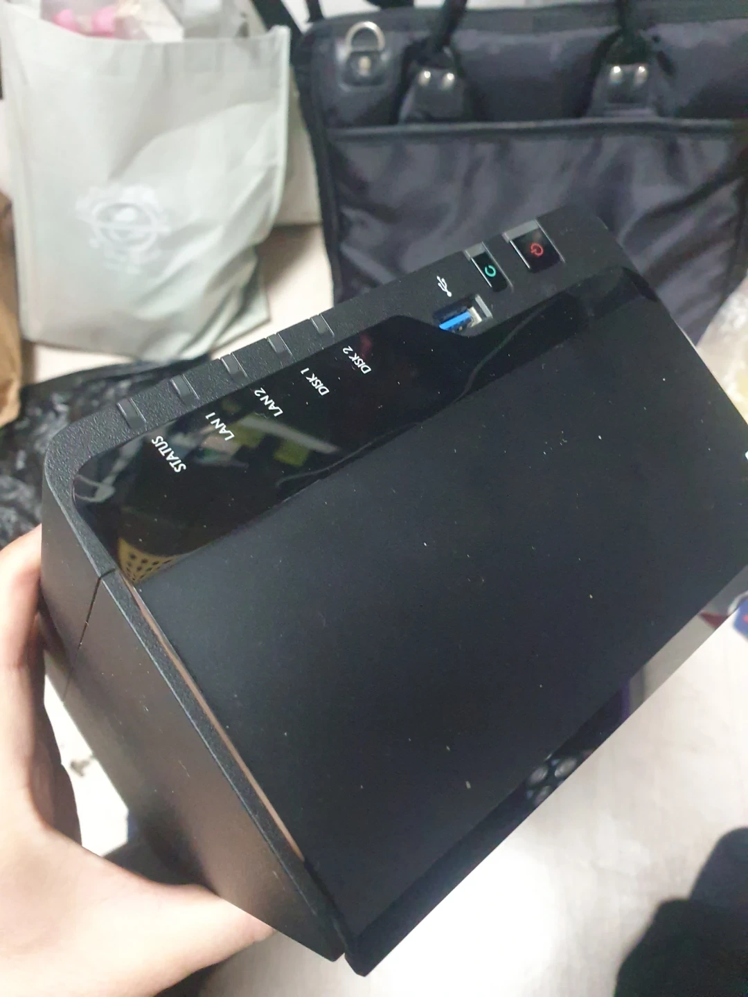 글필독 # 시놀로지 DS220+ NAS 2베이 블랙 교화가능