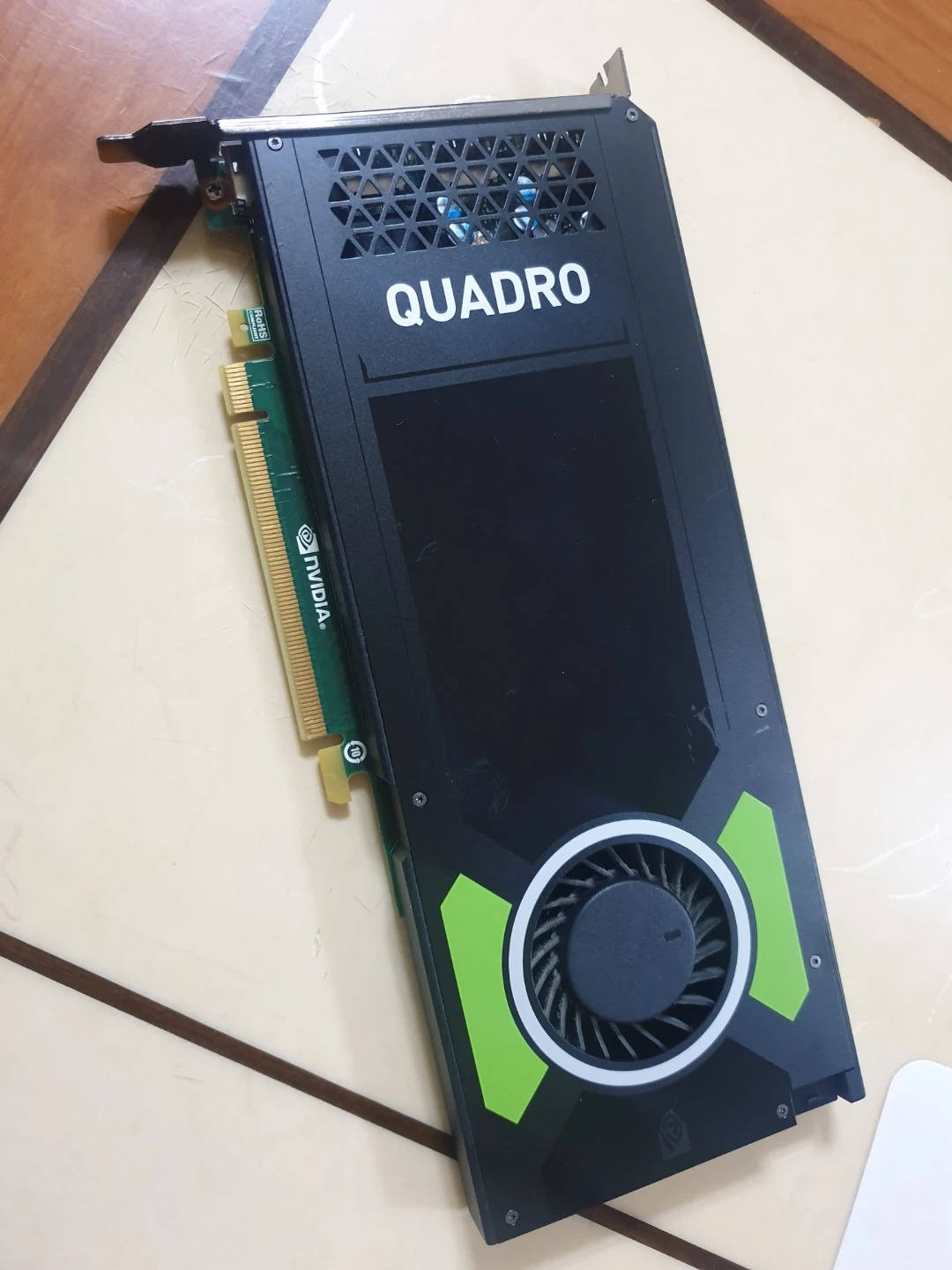 NVIDIA 쿼드로 M4000 그래픽카드 (테스트 완료)