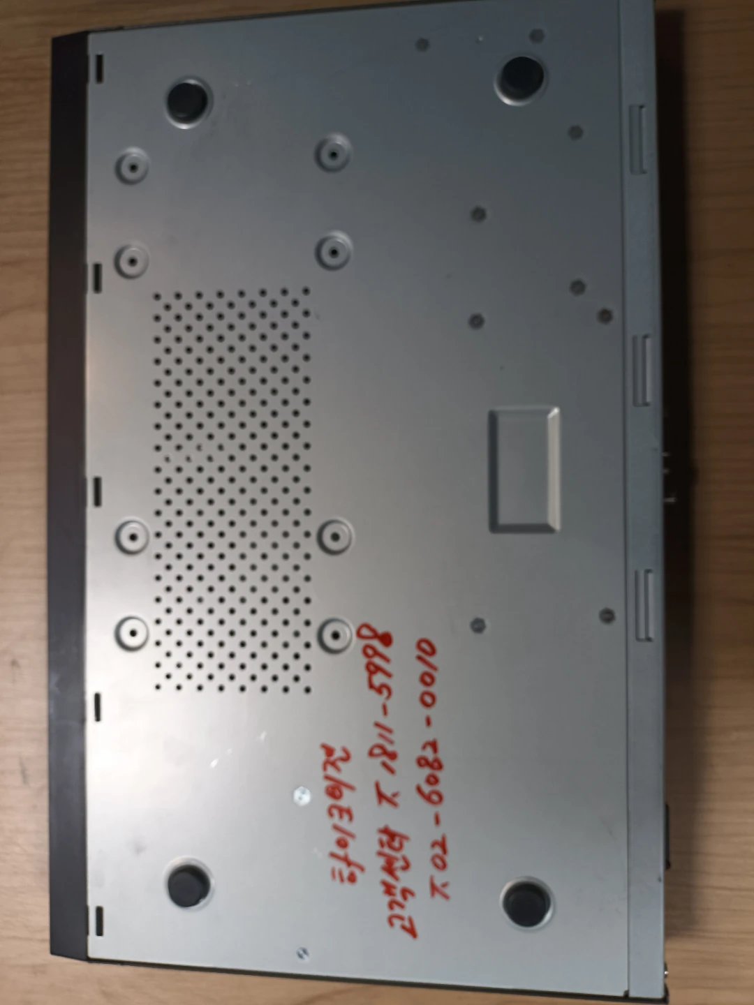 녹화기 DS-7608NI-SE/P 하이크비젼 | 디지털기기 | 당근 중고거래