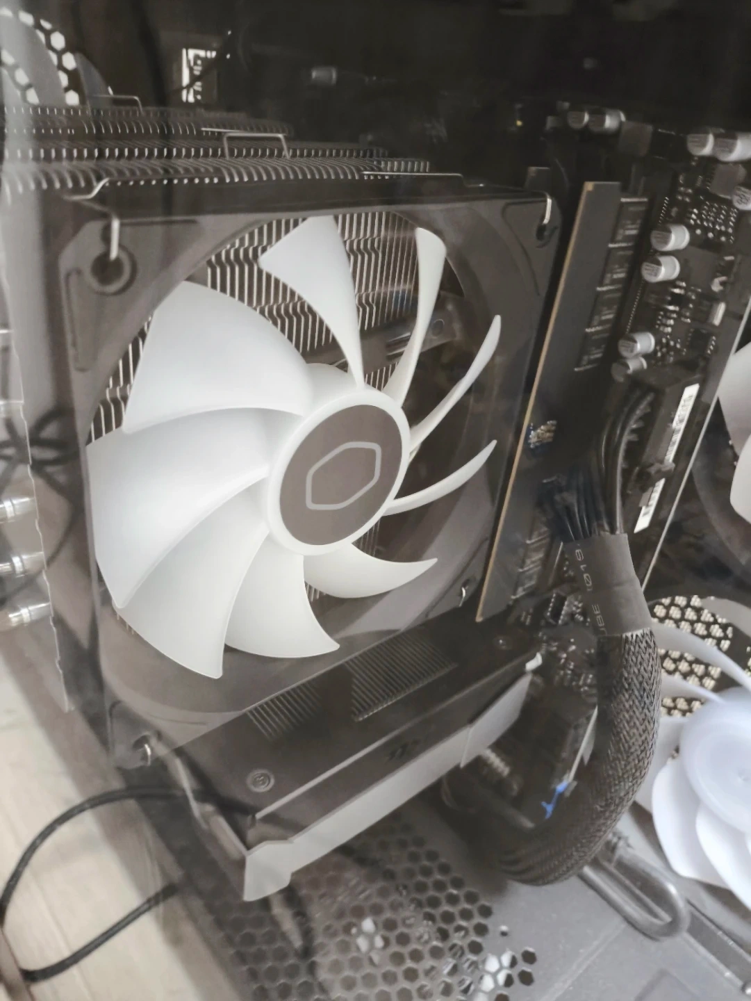 고사양 게이밍 pc 팝니다