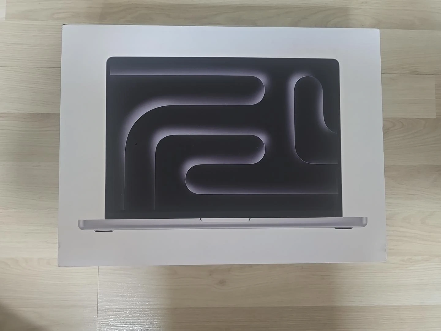 미개봉 맥북프로 MacBook 14 M5 15코어 CPU와 16코어 GPU 24GB 1TB 스페이스 블랙 급처