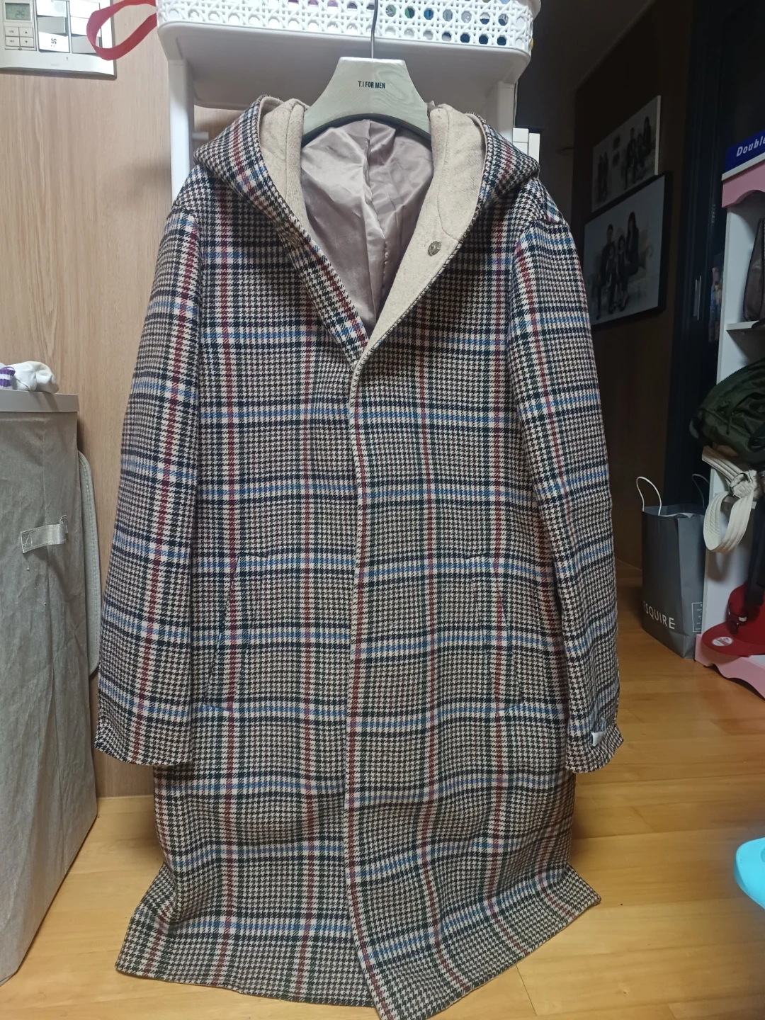 지이크 핸드메이드 체크 후드 코트 105