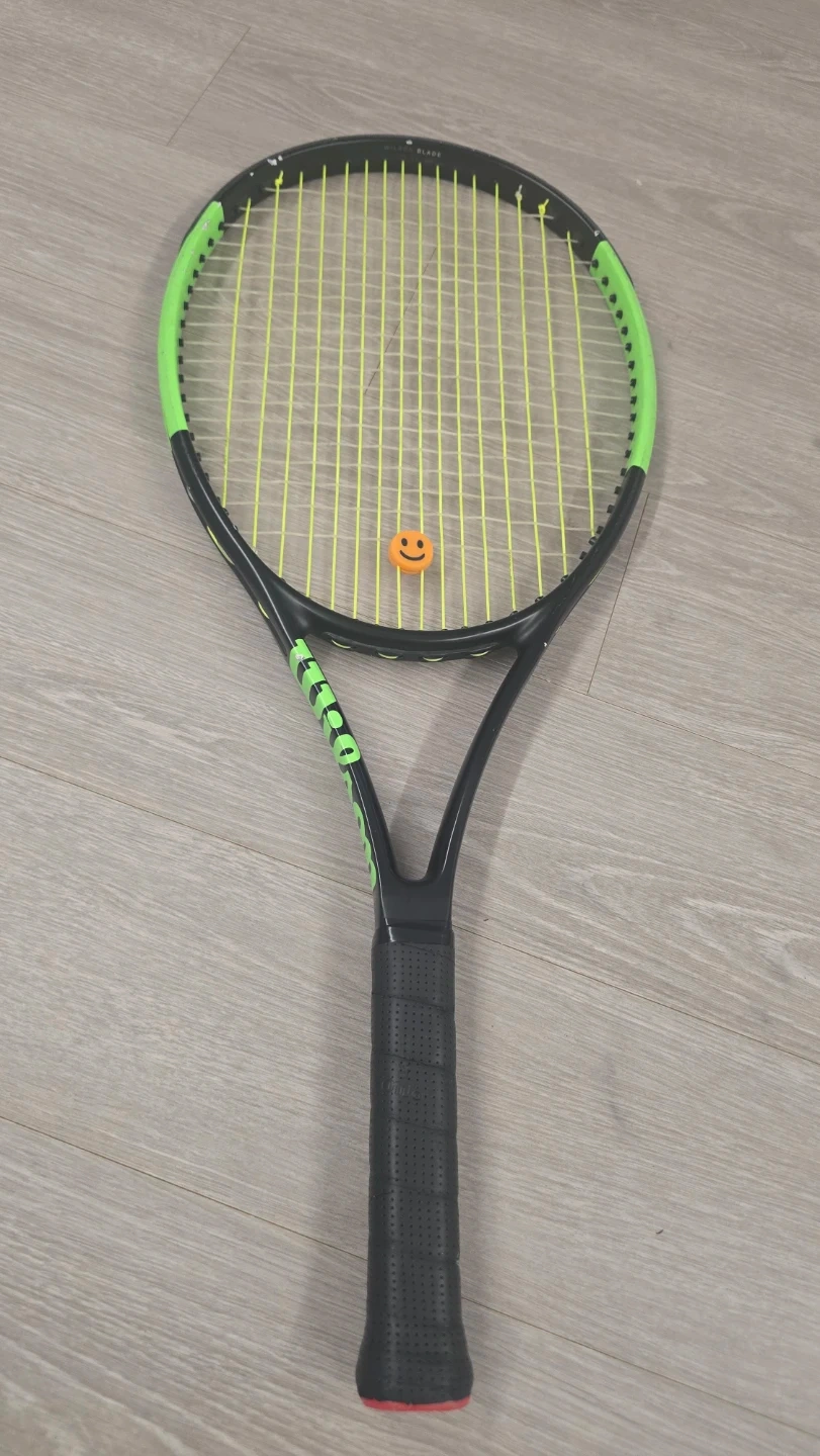 윌슨 블레이드 98 245g 테니스 라켓