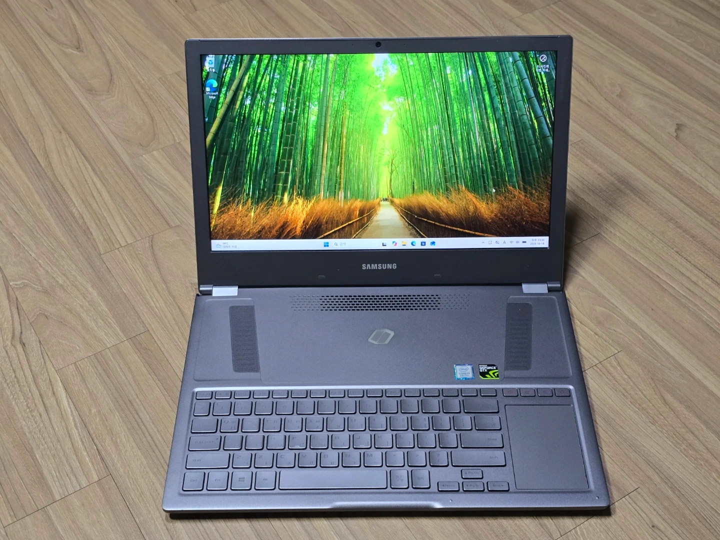 삼성 오디세이 Z NT850XAC-X716 노트북