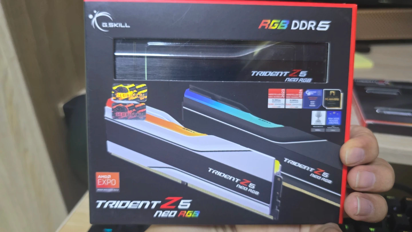 G.SKILL DDR5-6000 CL30 TRIDENT Z5 NEO RGB 64GB(32*2)