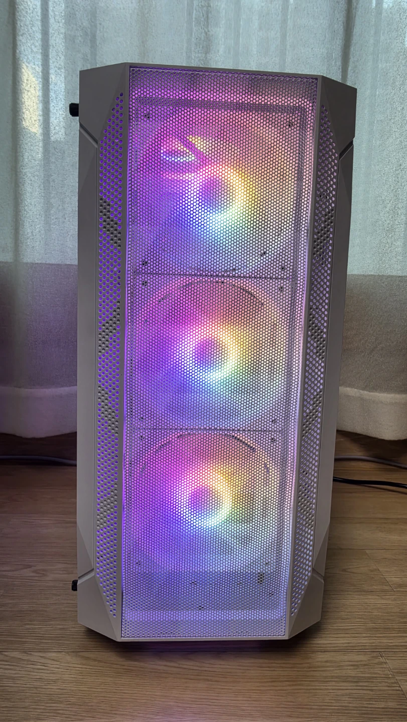 화이트 감성의 i5-10400F RTX 2060 게이밍 PC | 디지털기기 | 당근 중고거래