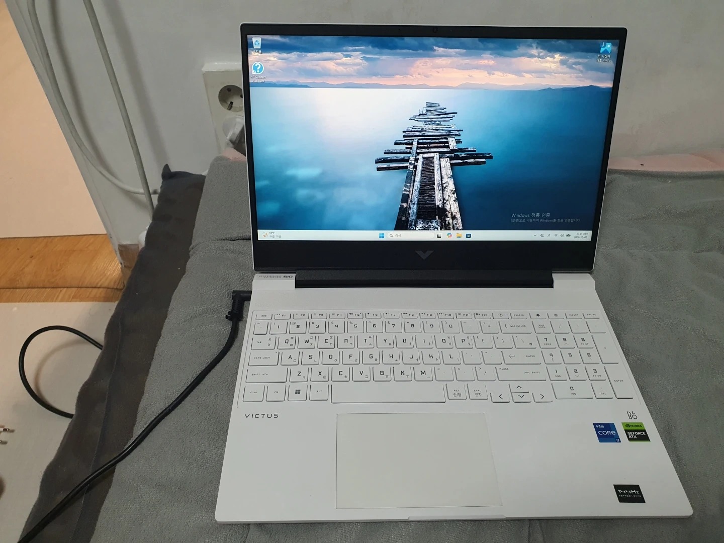 HP 게이밍 노트북 Victus 15 i7-13세대 RTX4050 16/500GB 15.6 마지막 급매
