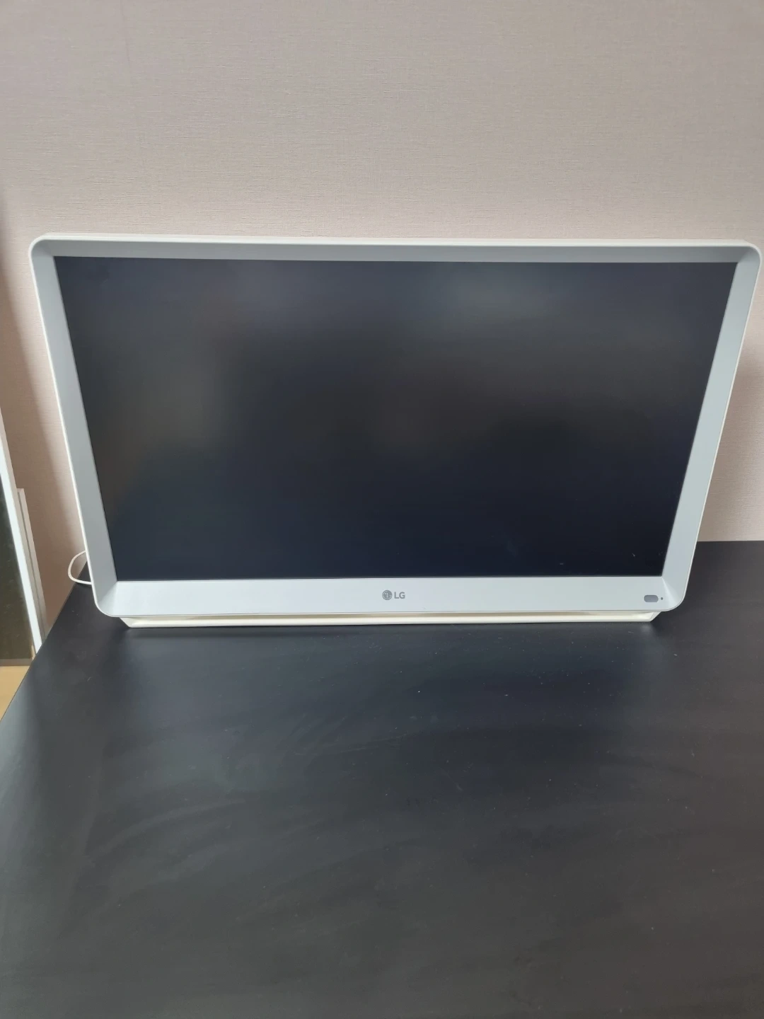 LG 27인치 룸앤TV 화이트