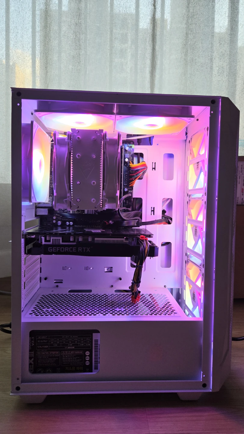 화이트 감성의 i5-10400F RTX 2060 게이밍 PC | 디지털기기 | 당근 중고거래