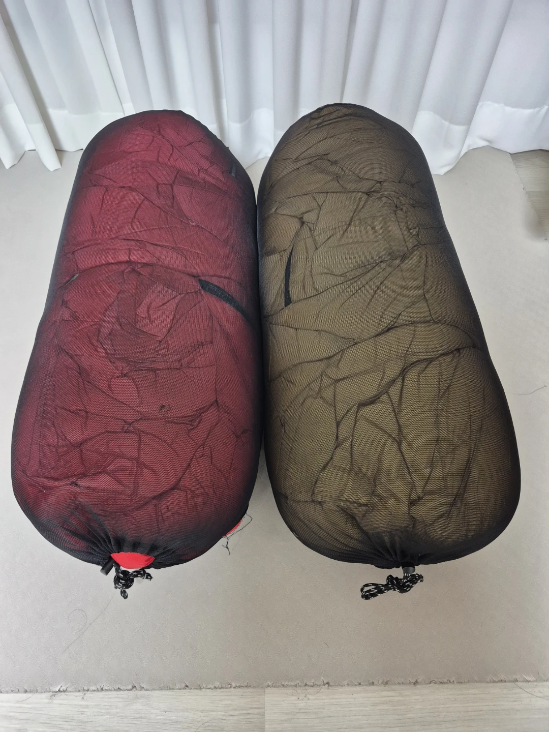 꼴로레 SLEEPS 900 침낭 2개 | 스포츠/레저 | 당근 중고거래